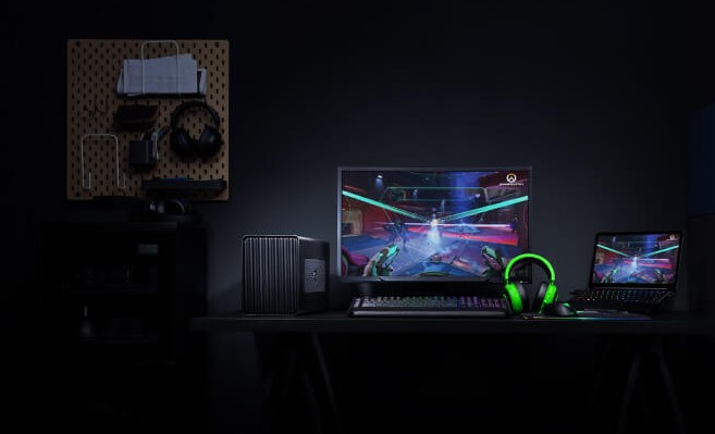 Razer Core X|Razer|株式会社アユート PCパーツ・VR Razer Core X|Razer|株式会社アユート PCパーツ・VR